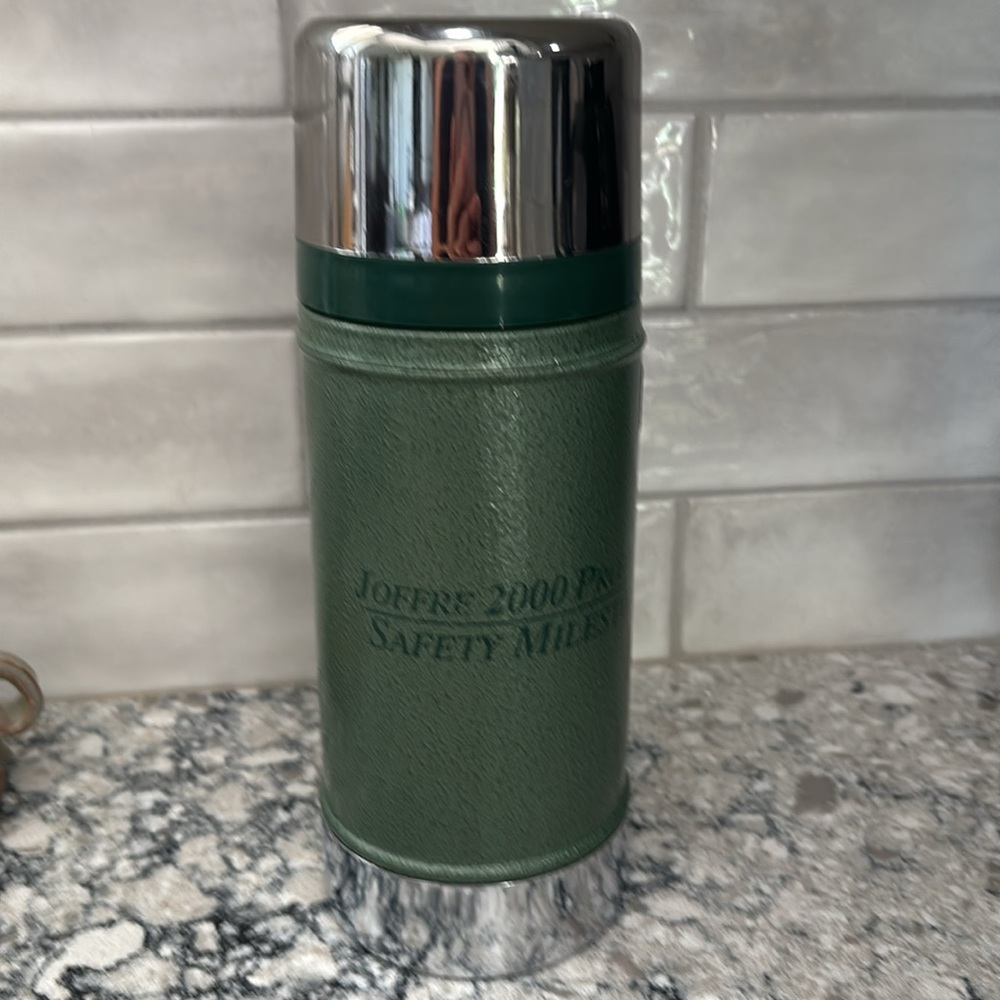 Stanley Classic 24 Ounce Wide Mouth Thermos Metal Bottle-Green Vintage